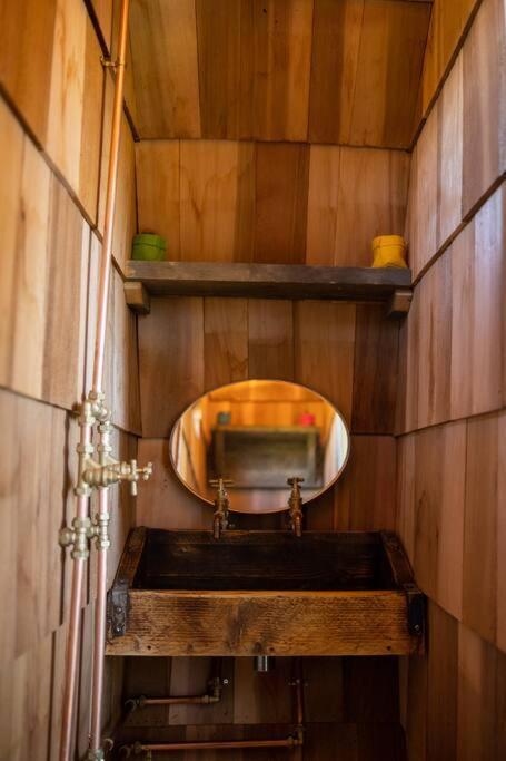 Вілла 'Pipistrelle' Remote Off-Grid Micro Cabin Седжфілд Екстер'єр фото